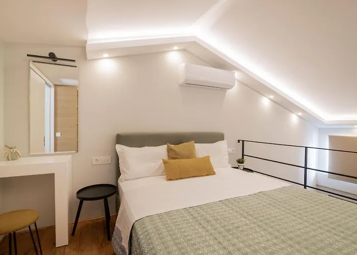 Cosy & Elegant Loft In The Center 公寓