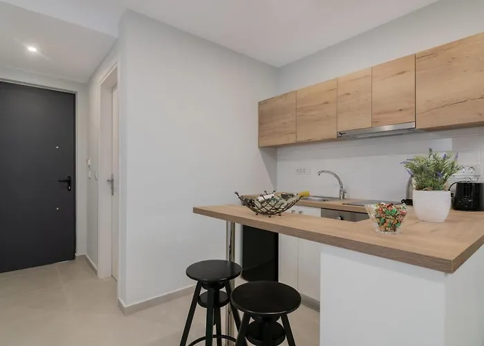 Cosy & Elegant Loft In The Center 公寓 扎金索斯镇