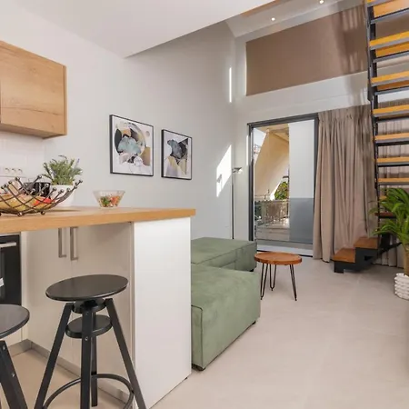 Cosy & Elegant Loft In The Center *